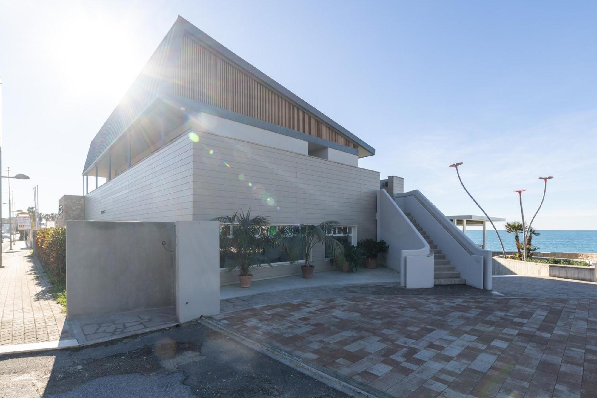 Le Suites Sul Mare Di Esterina 치비타베키아 외부 사진