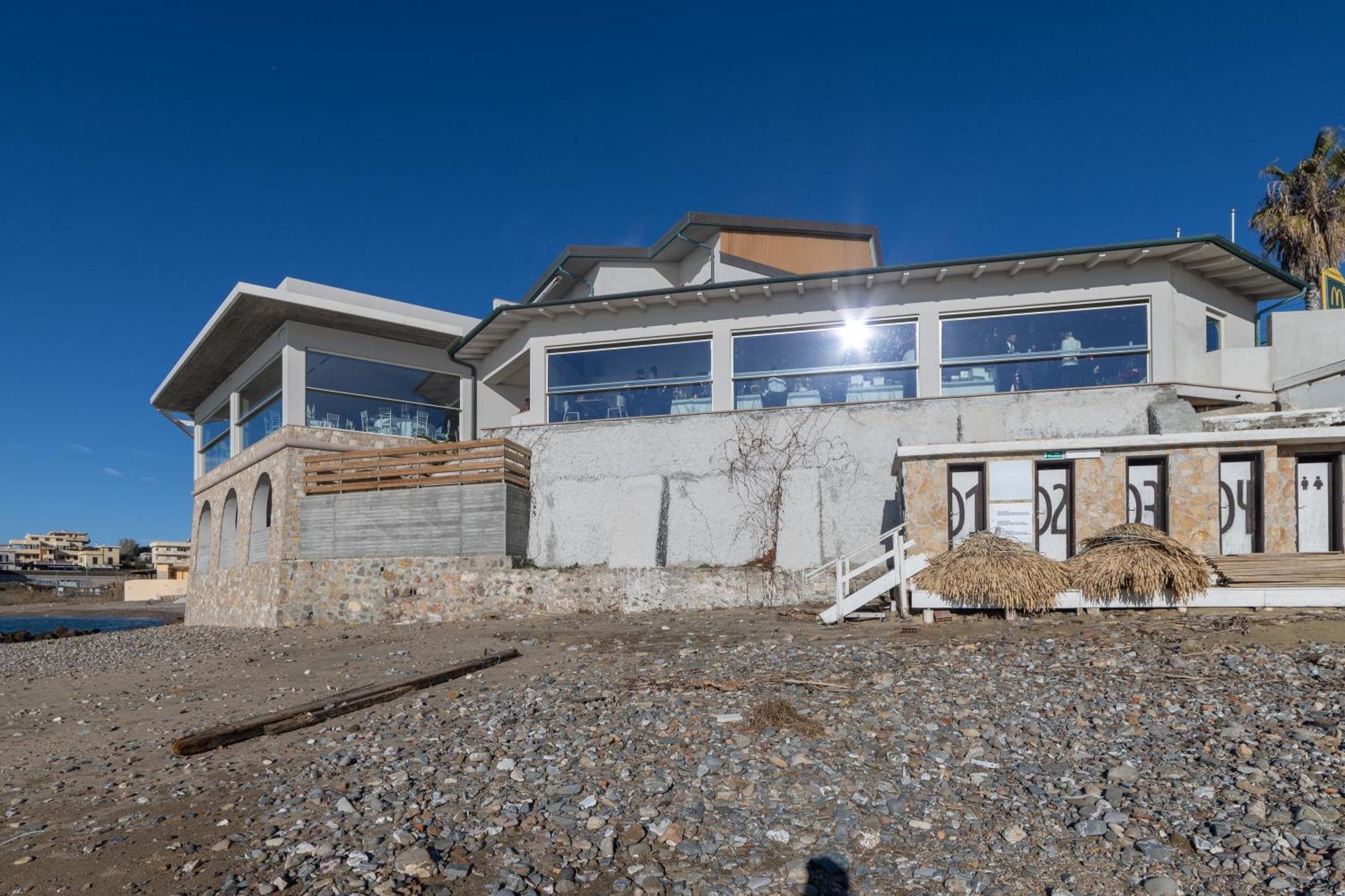 Le Suites Sul Mare Di Esterina 치비타베키아 외부 사진
